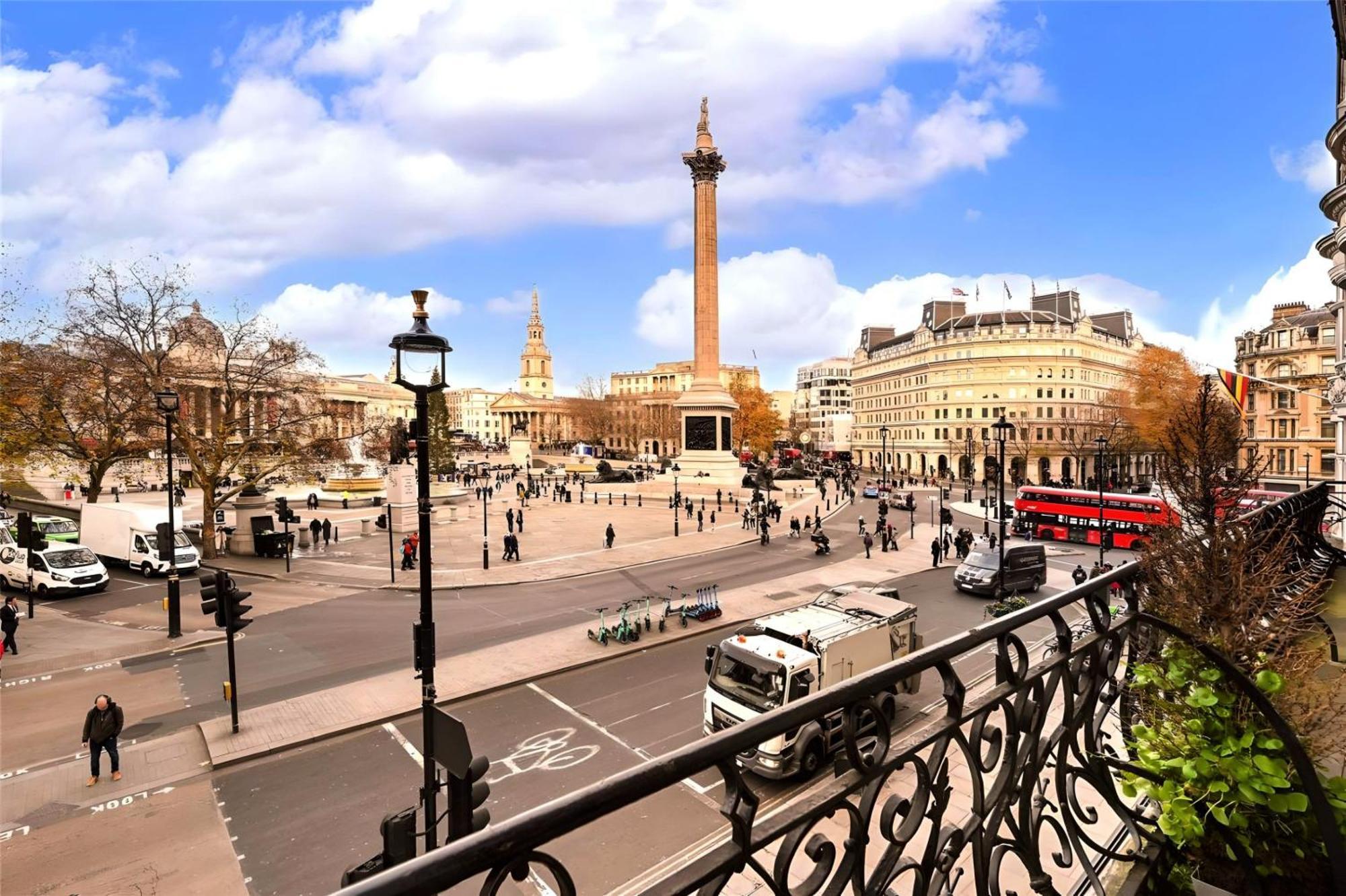 Welcome London - Trafalgar Square Esterno foto